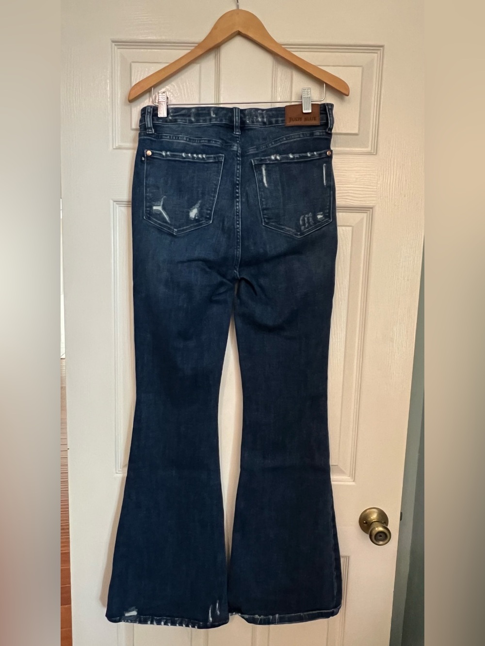 Judy Blue Judy Blue High Rise Flare Jeans Distressed Dark Wash Size 11/30 - Picture 2 of 6